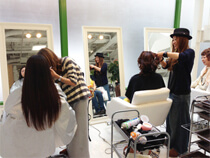 各3スタイルずつ、計12スタイルを撮影。