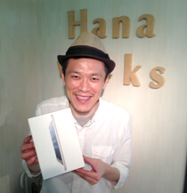 社内ボーリング大会・ラッキー賞の川口さん