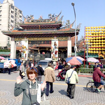 建物が派手!さすが観光地です。
